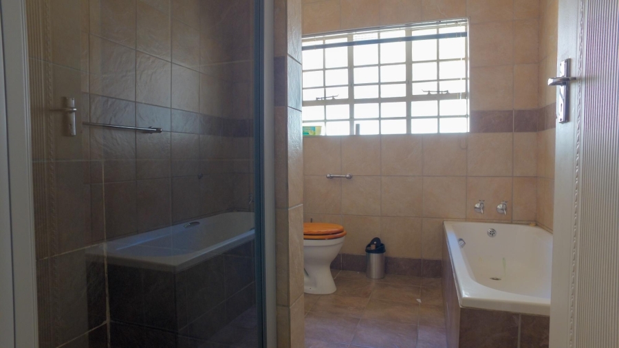 Commercial Property for Sale in Bodorp North West